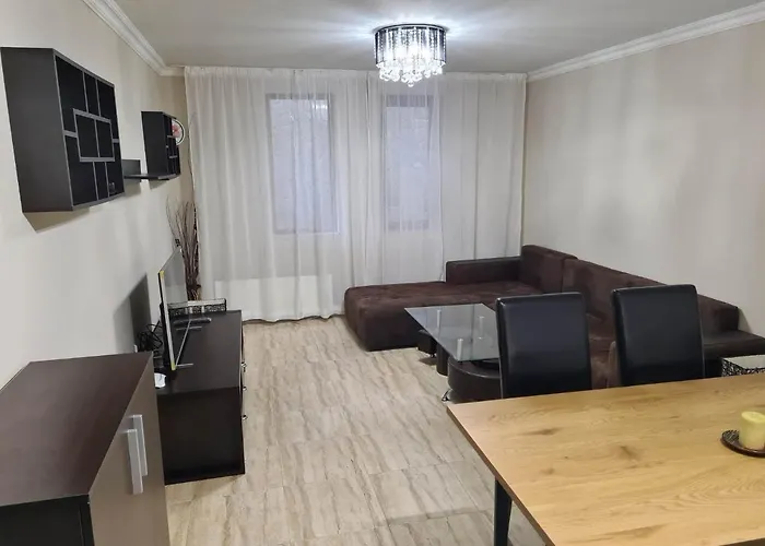 апартамен в манастира 3 Apartment *